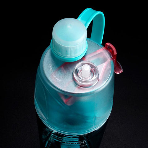 Image of water bottle with spray mist